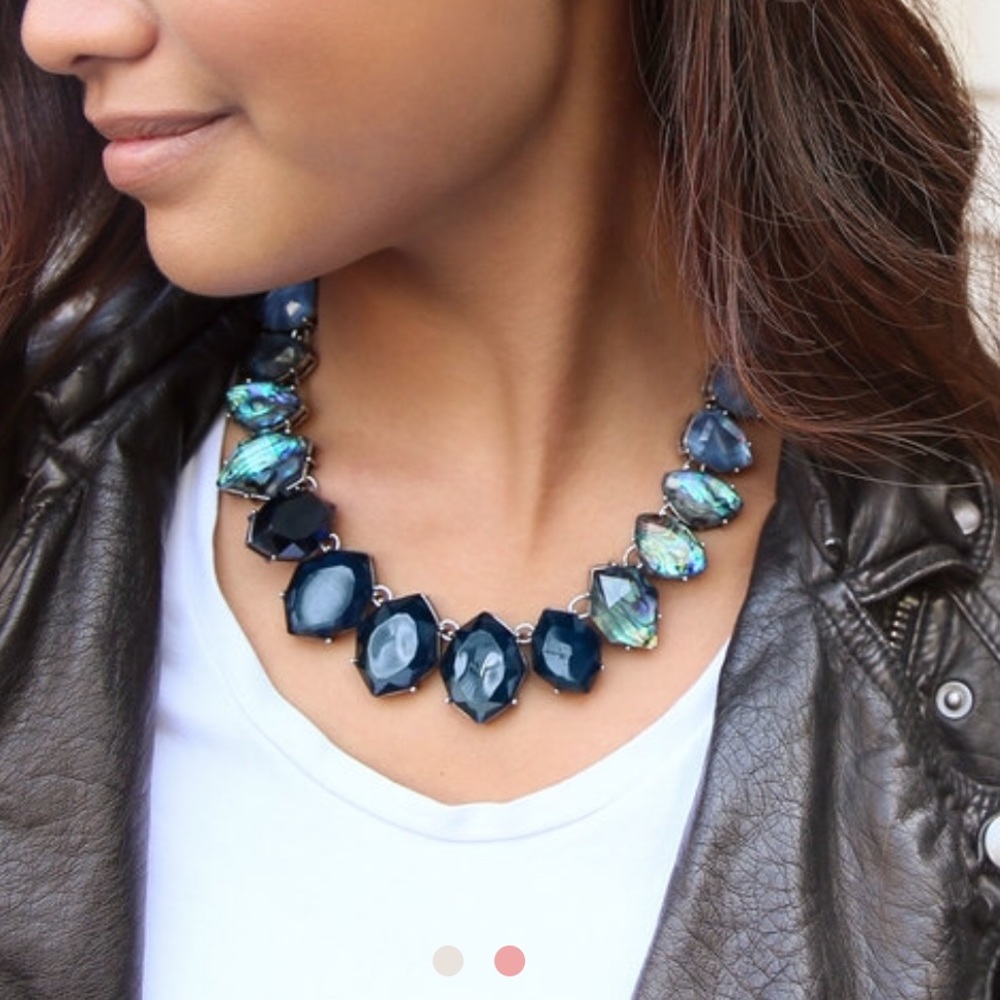 Chloe&Isabel Rue Royale Statement Collar Necklace